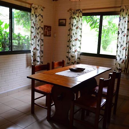 Oasis Bed And Breakfast Puerto Iguazu Exterior photo